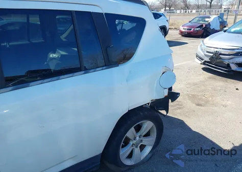 2011 Jeep Compass from USA, damaged, VIN 1J4NF1FB1BD164186